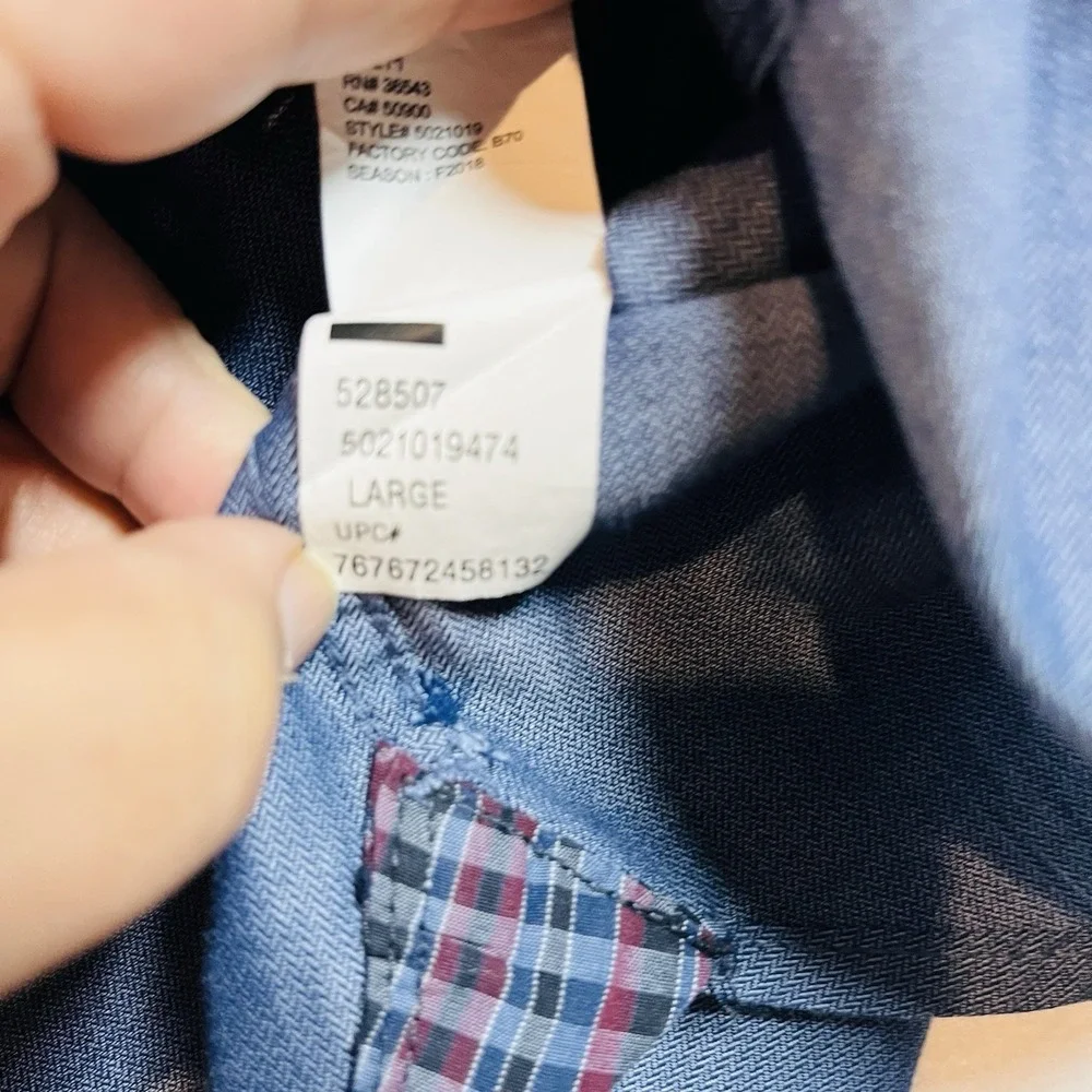 Mens VanHeusen Blue Solid Long-sleeve Dress Shirt Size Lg.‎